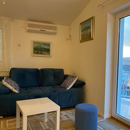 Resort Haus Toma 세사리카 객실 사진